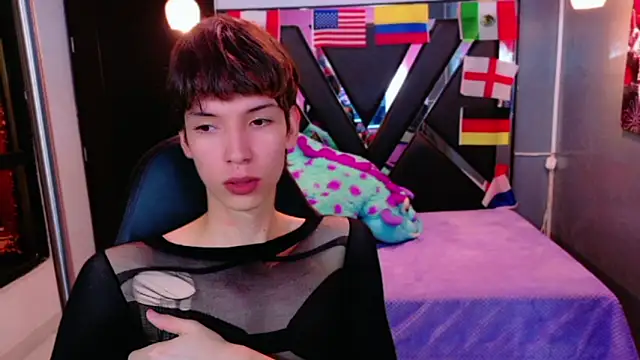 Stefany PiInk online show from 06.17.26