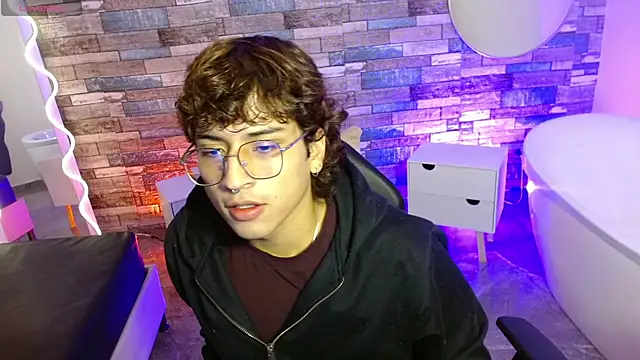 Snapshot of JUSTIN_TAY1 chatting on 03.14.26 JUSTIN TAY1 online show from 03.14.26