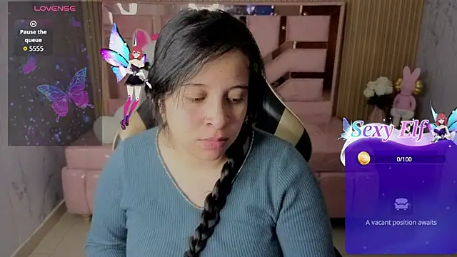 Snapshot of sara_tellez_s chatting on 06.30.26 sara tellez s online show from 06.30.26