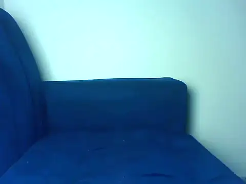 Snapshot of Iceylips chatting on 03.25.26 Iceylips online show from 03.25.26