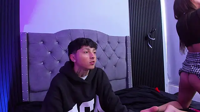 Sky n Zayn online show from 04.02.26