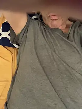 ParisSlut online show from 04.16.26