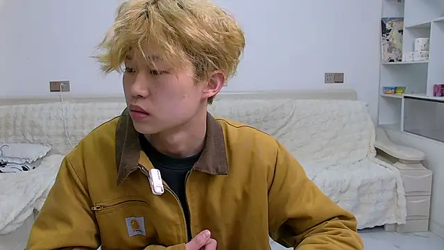 Chili-001 online show from 03.07.26