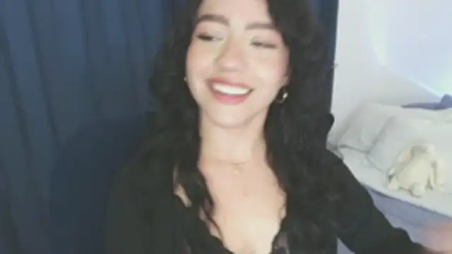 Snapshot of Katiieee chatting on 06.24.26 Katiieee online show from 06.24.26