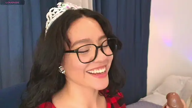Snapshot of Katiieee chatting on 07.18.26 Katiieee online show from 07.18.26