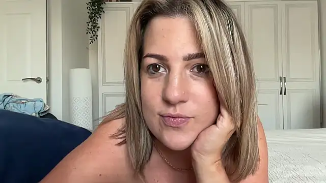 annabellewarick online show from 07.07.26