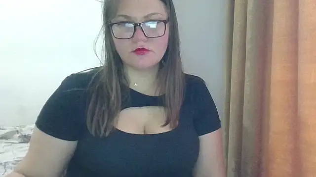 MuseChic Wild online show from 04.04.26