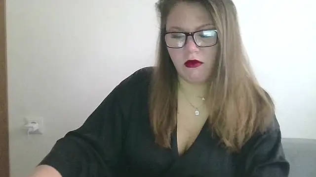 MuseChic Wild online show from 04.27.26