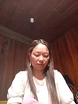 Yellow-pink online show from 03.30.26