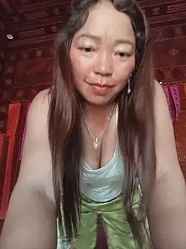 Yellow-pink online show from 05.27.26