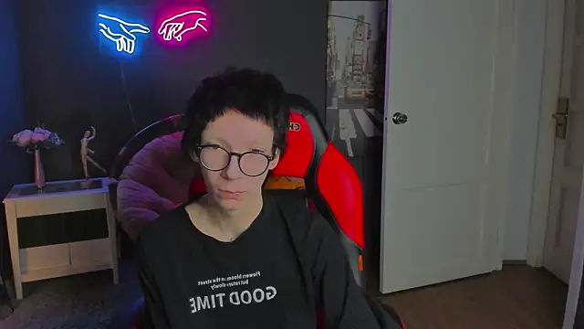 Tommy Stars online show from 04.22.26