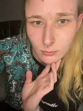 HotPurpleHaze online show from 03.26.26