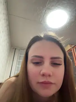 Snapshot of EliasynWoiues chatting on 03.17.26 EliasynWoiues online show from 03.17.26
