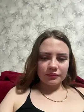 Snapshot of EliasynWoiues chatting on 03.18.26 EliasynWoiues online show from 03.18.26
