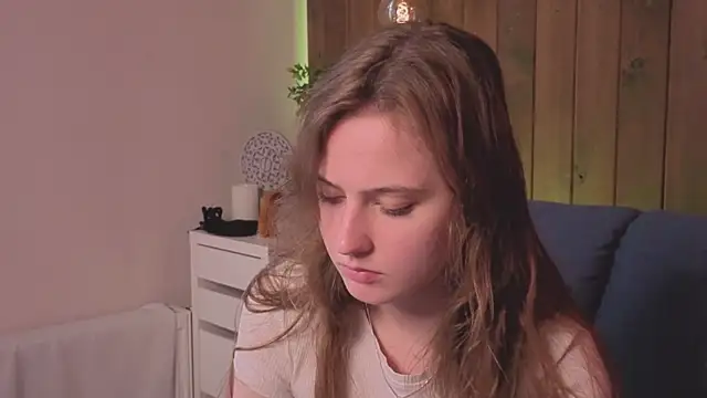 RubieHeiser online show from 04.18.26