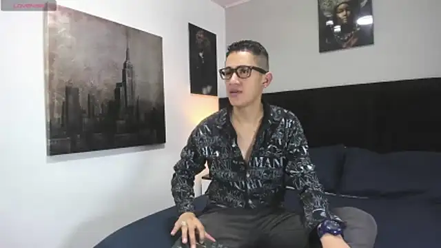 Snapshot of _Alan_Walker_1 chatting on 04.28.26 Alan Walker 1 online show from 04.28.26