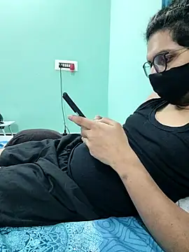 Snapshot of Hunter_9876 chatting on 03.15.26 Hunter 9876 online show from 03.15.26