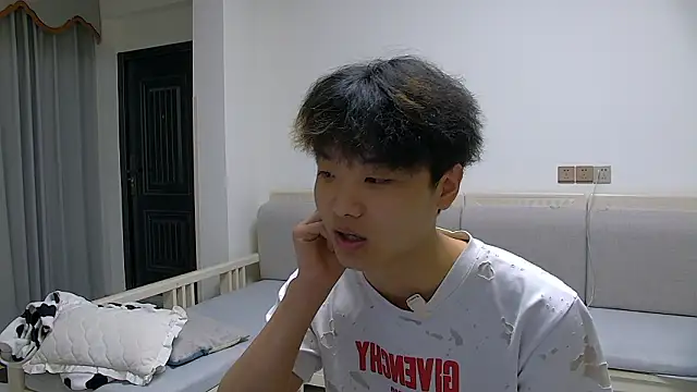 icecream-002 online show from 03.10.26