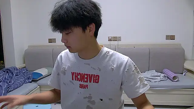 icecream-002 online show from 03.22.26