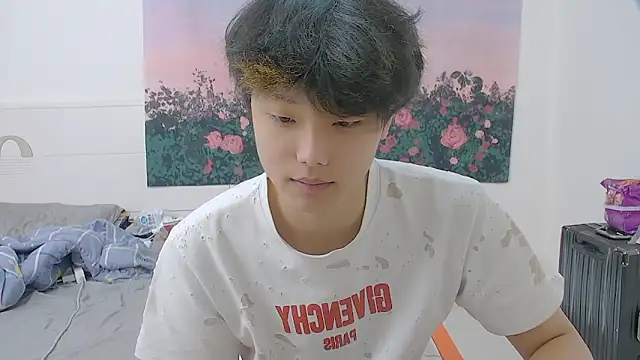 icecream-002 online show from 06.07.26