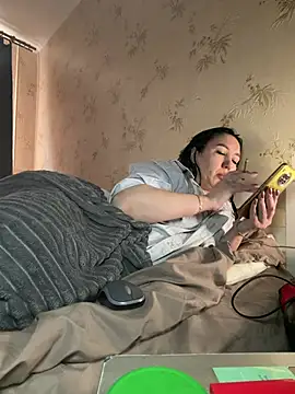 Besthot 2026 online show from 03.12.26