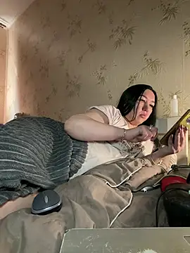 Besthot 2026 online show from 03.22.26