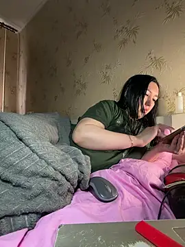 Besthot 2026 online show from 03.29.26