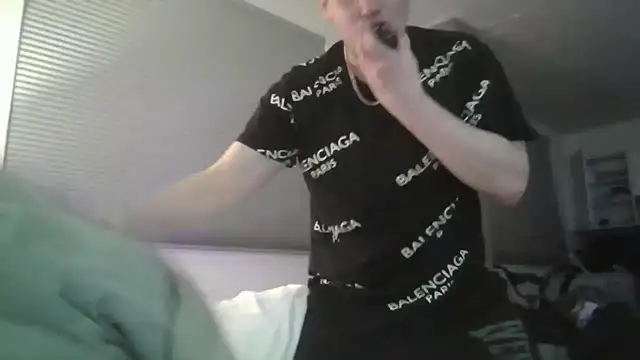 Snapshot of occasionalride1 chatting on 03.12.26 occasionalride1 online show from 03.12.26