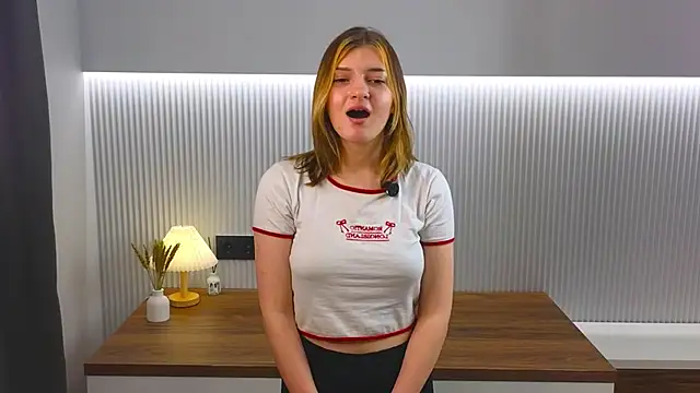 KatinaSalvetti online show from 03.15.26