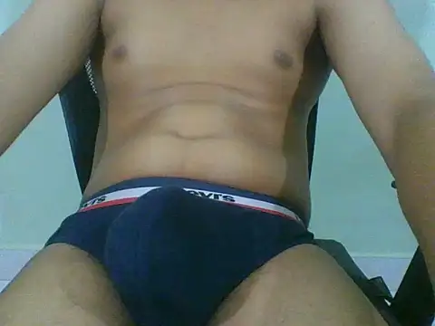 Snapshot of dopa_6917 chatting on 07.07.26 dopa 6917 online show from 07.07.26
