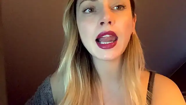 ScarlettSensitive online show from 03.19.26