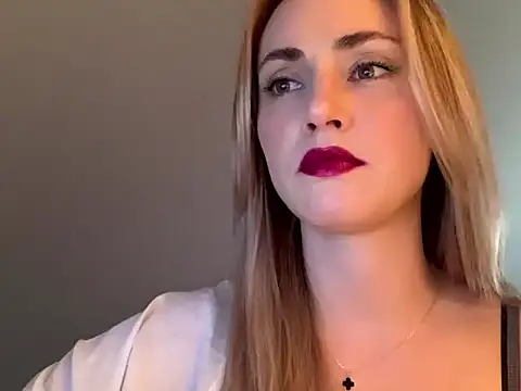 ScarlettSensitive online show from 04.09.26