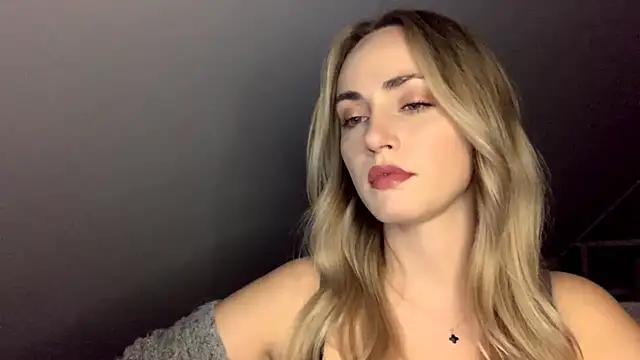 ScarlettSensitive online show from 04.19.26