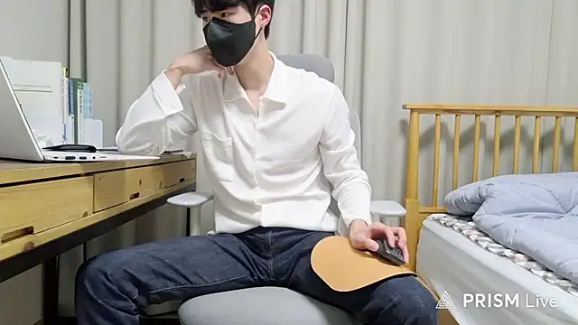 Snapshot of playxh11 chatting on 03.28.26 playxh11 online show from 03.28.26
