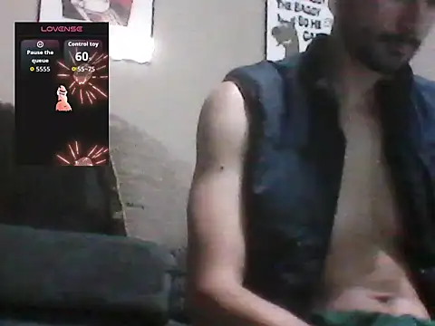 Snapshot of LiL-DRapXXX chatting on 05.11.26 LiL-DRapXXX online show from 05.11.26