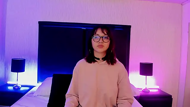 LilithBluum online show from 04.21.26