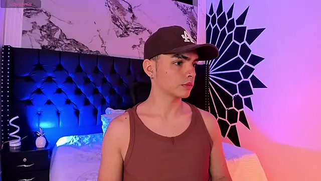 NicoKinggs  online show from 04.27.26