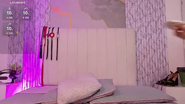 LorenaDuval online show from 06.04.26