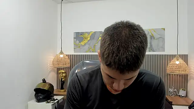 AlessandroFranco online show from 04.18.26