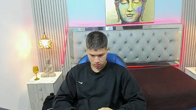 AlessandroFranco online show from 04.27.26