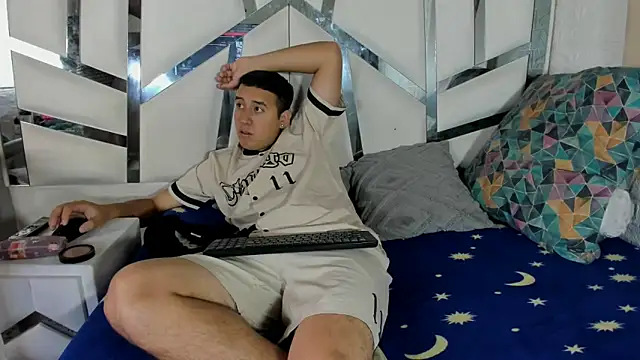 Alaia Blosson online show from 03.25.26