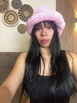 Queen Chanel XXX online show from 05.10.26
