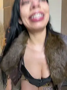 Queen Chanel XXX online show from 05.12.26