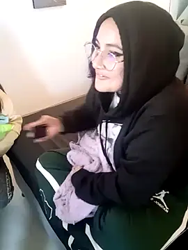 Liily Foxxy online show from 05.19.26