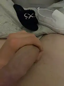 Snapshot of curvedlongdick chatting on 04.07.26 curvedlongdick online show from 04.07.26