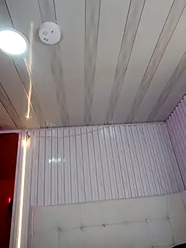 Kittylatina  online show from 04.23.26