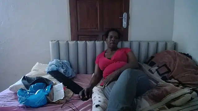 JoycyQueen online show from 04.20.26