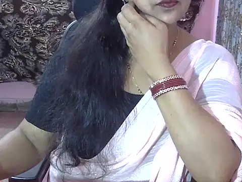 PINKI 012 online show from 04.03.26