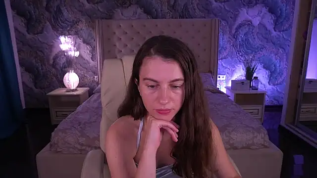 LittleJulii online show from 07.28.26
