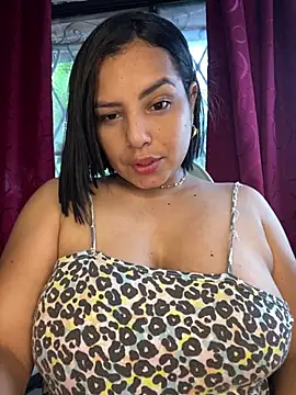 Kira33  online show from 04.19.26